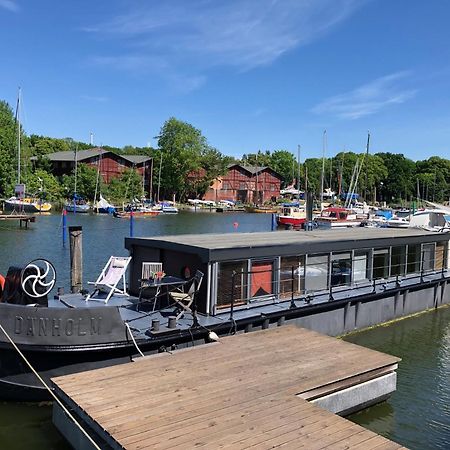 Hausboot Daenholm Hotel Stralsund Exterior foto