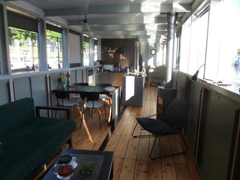 Hausboot Daenholm Hotel Stralsund Quarto foto