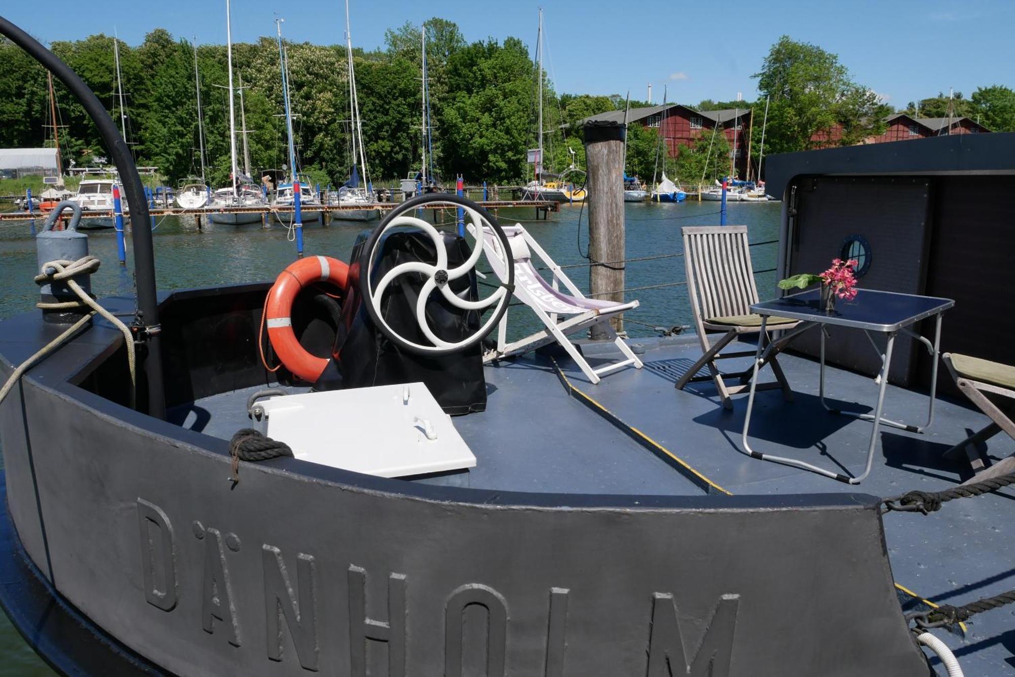 Hausboot Daenholm Hotel Stralsund Exterior foto