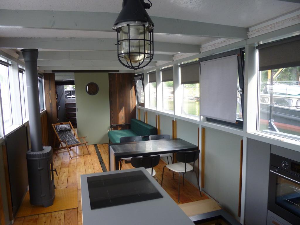 Hausboot Daenholm Hotel Stralsund Quarto foto